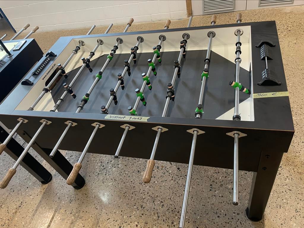 Tafelvoetbal / voetbaltafel / kickertafel Tom en Rudi Iron, Ophalen, Zo goed als nieuw