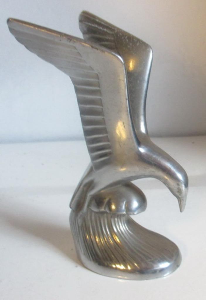 Mascotte de voiture chromée art déco, mouette au-dessus des, Antiquités & Art, Envoi
