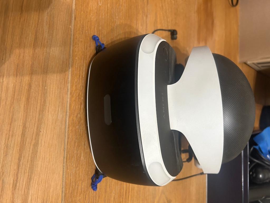 PSVR One, Games en Spelcomputers, Virtual Reality, Ophalen, Gebruikt, VR-bril, Sony PlayStation