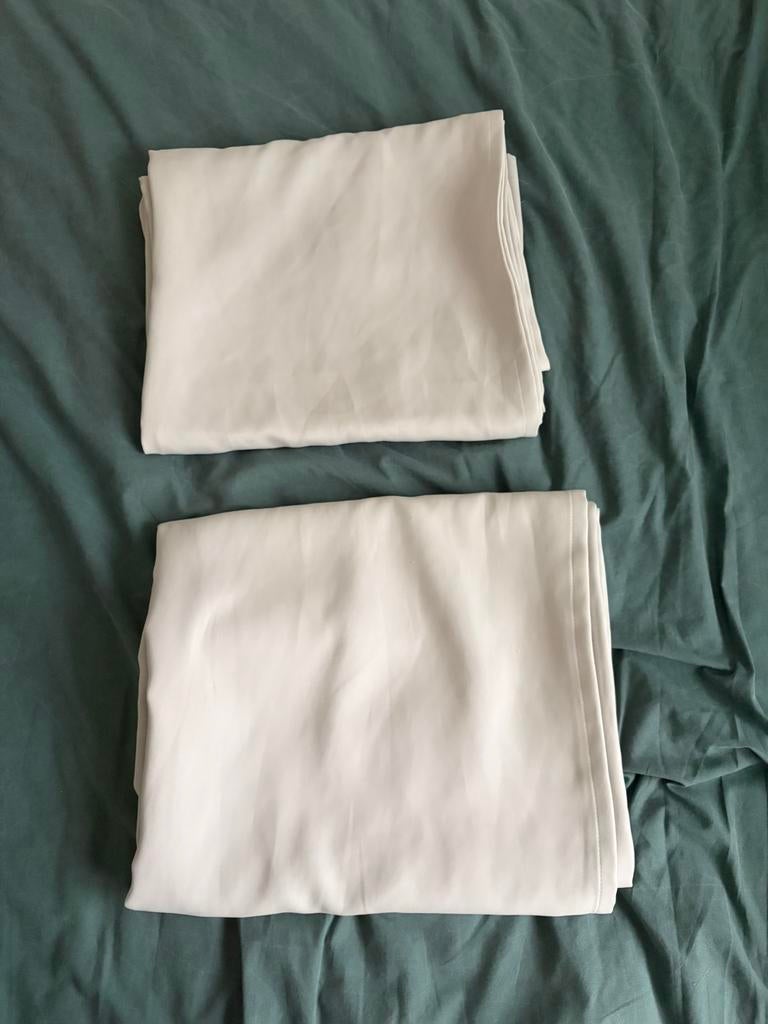 IKEA lichtgrijze gordijnen (2 stuks), Ophalen, Zo goed als nieuw