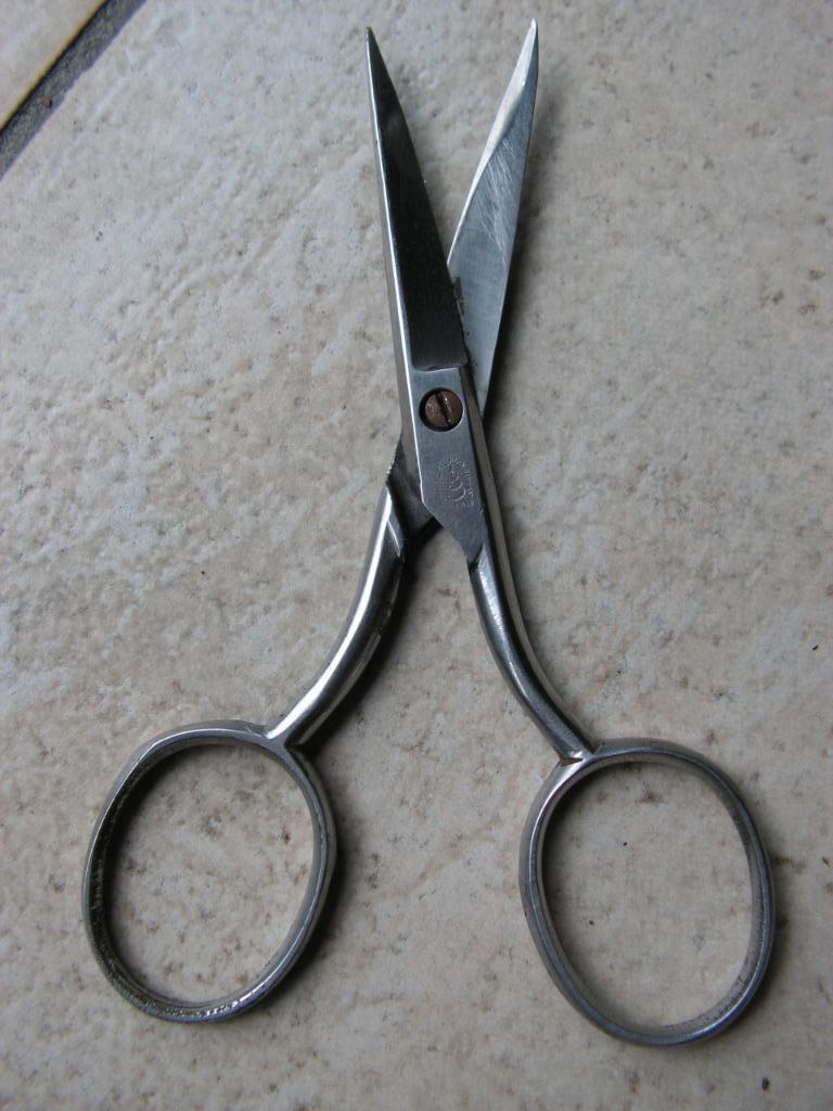 Antieke typische “knipschaar” van druiventeler-serrrist., Ophalen of Verzenden