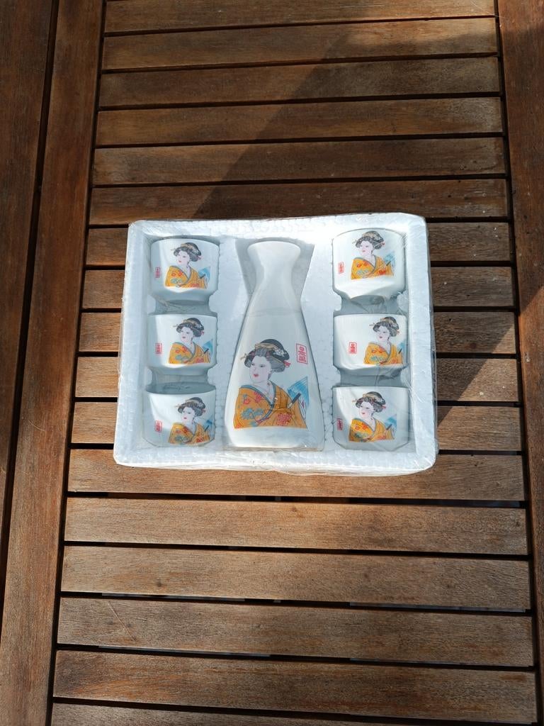 Service à saké, Maison & Meubles, Enlèvement, Neuf