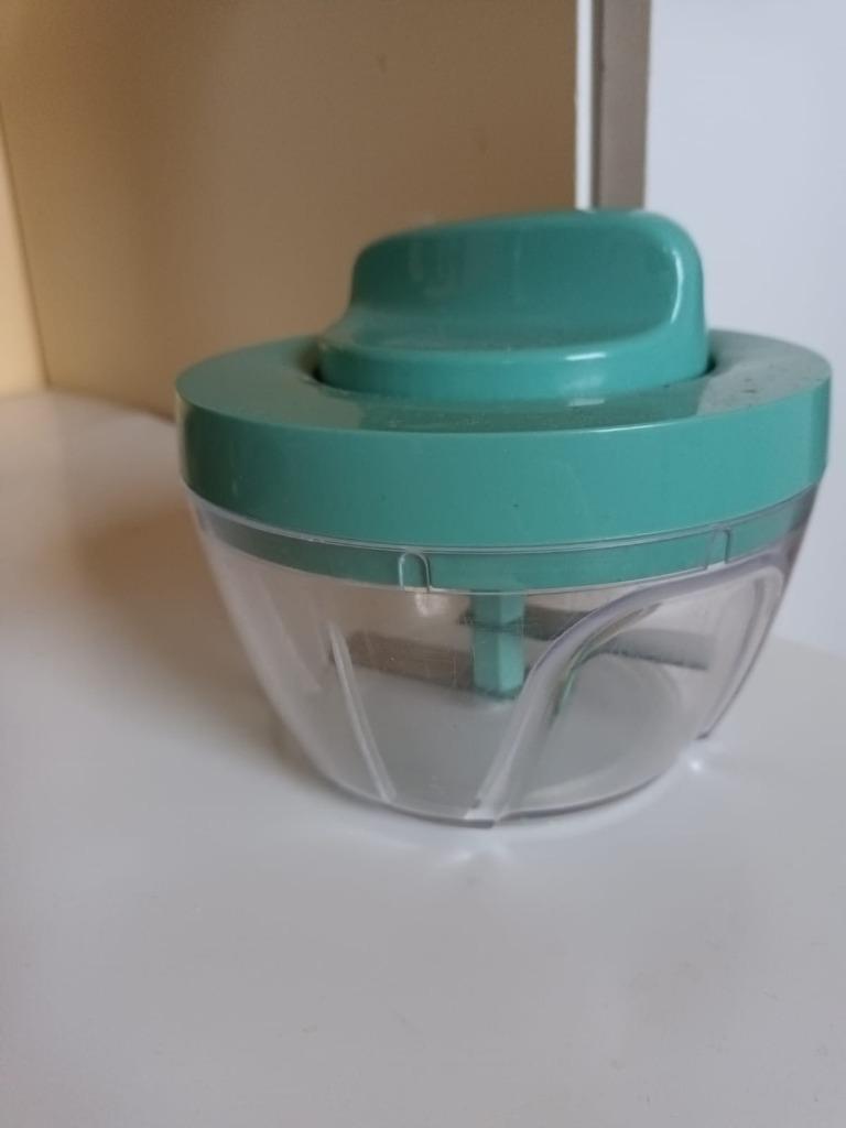 Hachoir manuel neuf, Enlèvement, Neuf