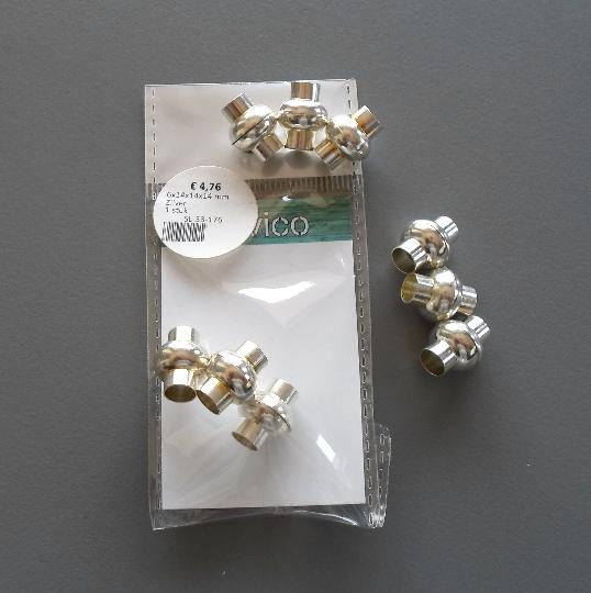 Set van 9 zilveren magneetsluitingen voor rond leer van 6 mm, Hobby en Vrije tijd, Kralen en Sieraden maken, Nieuw, Overige typen