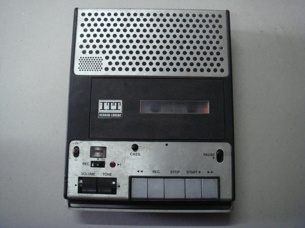 decks cassettes portable ITT studio recorder 60, TV, Hi-fi & Vidéo, Enlèvement, Simple