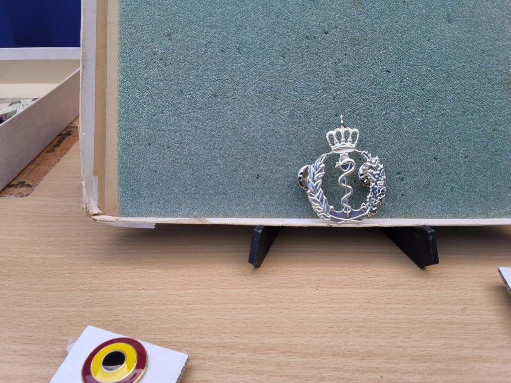 Muts kenteken medische dienst, Verzamelen, Militaria | Algemeen, Ophalen of Verzenden