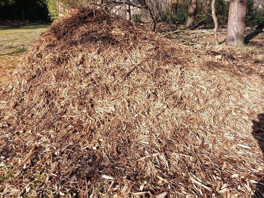 houtchips-houthaksel- verhakseld hout-houtsnipper-boomschors, Enlèvement