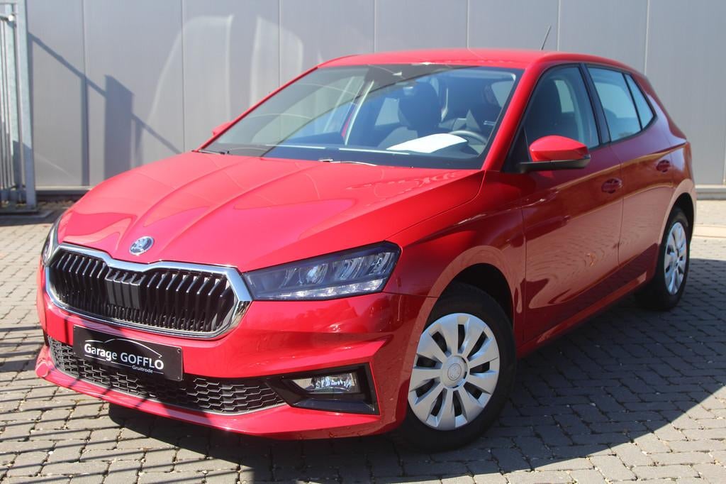 Skoda Fabia 1.0 TSI DSG - 50.830KM - 2024 (automatique), Autos, Skoda, Rouge, Achat, Euro 6, Noir
