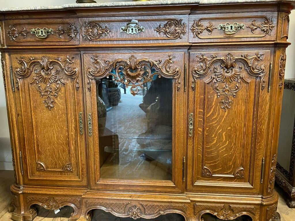Luikse dressoir of zilver kast.met marmer blad., Ophalen