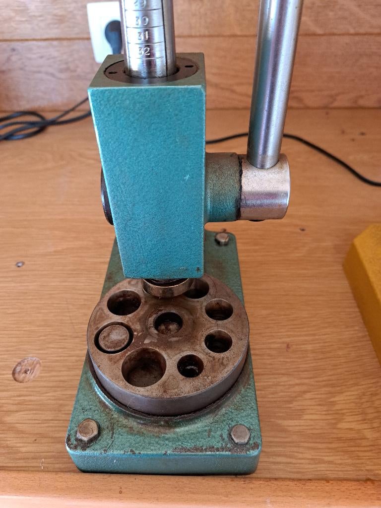 Appareil professionnel pour Atelier de Bijouterie, Enlèvement, Utilisé