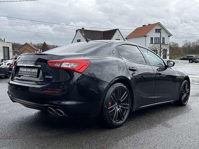Maserati Ghibli 3.0 V6 BiTurbo / CARPLAY / NAV / BLACK /, Autos, Maserati, Achat, Entreprise, Automatique, 254 kW