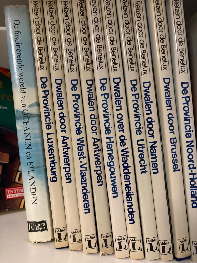 Reizen door de Benelux, Boeken, Reisgidsen, Nieuw, Reisgids of -boek, Lannoo, Benelux