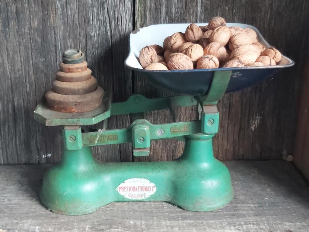 Mooie zware oude Engelse gietijzeren weegschaal + gewichten, Antiek en Kunst, Curiosa en Brocante, Ophalen of Verzenden