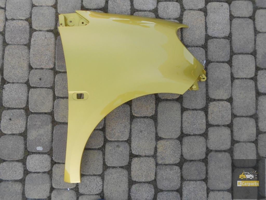 SMART FORTWO 453 13- RECHTERVOORVLEUGEL, Gebruikt, Mercedes-Benz AG, Mercedesstrasse 120
70372  Stuttgart, DE, Dialog@mercedes-benz.com