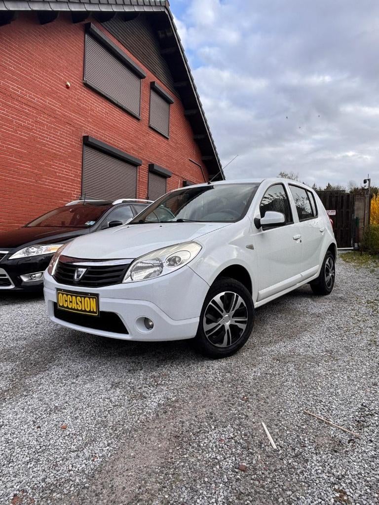 DACIA SANDERO Prete a immatricler Feuillet Rose, Auto's, Dacia, Euro 5, Wit, 5 deurs, Particulier