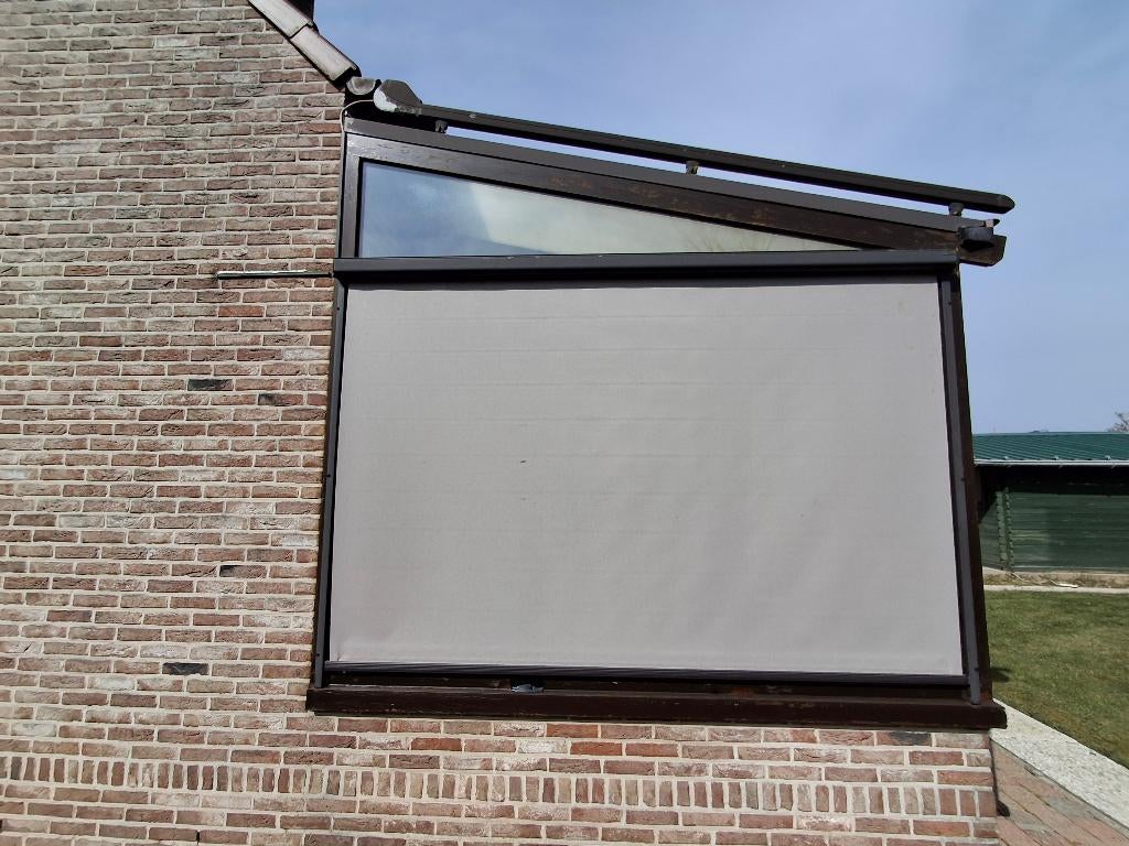 Zonnescreen, Ophalen, Gebruikt