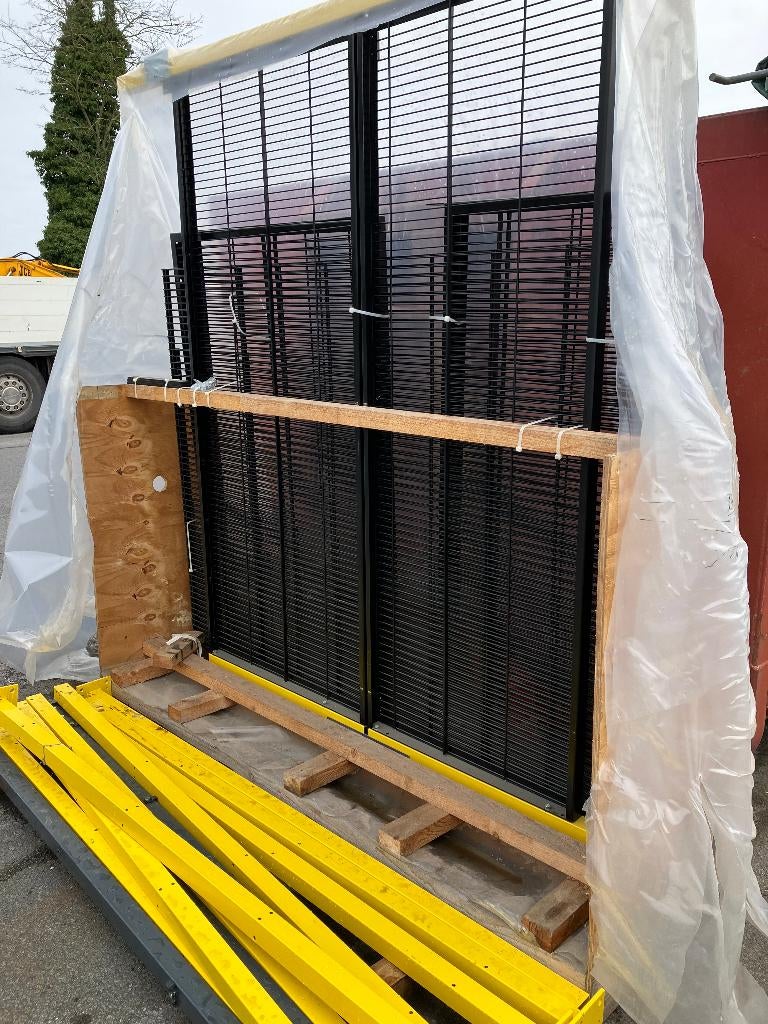 Veiligheidshek / tralie metaal - Eeklo, Zakelijke goederen, Kantoor en Winkelinrichting | Beveiliging