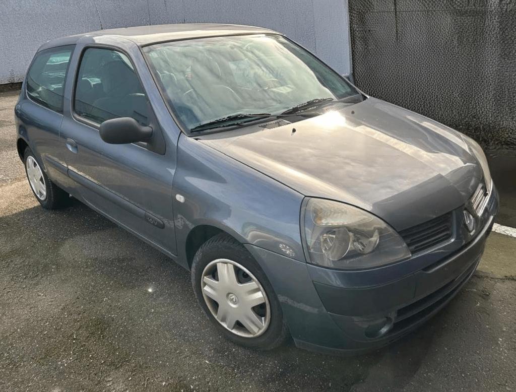 Renault Clio 1.2i 16V 75 Ch Essence 2006, Autos, Argent ou Gris, Achat, Boîte manuelle, 5 places