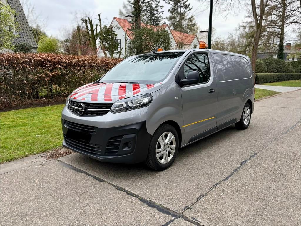 Opel vivaro 1.5d REEDS GEKEURD VOOR VERKOOP, Auto's, Bestelwagens en Lichte vracht, Euro 6, Bedrijf, Te koop, Opel