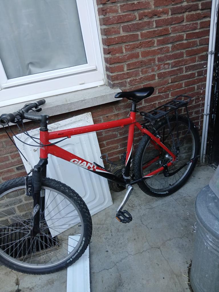 Velo, Enlèvement, Comme neuf