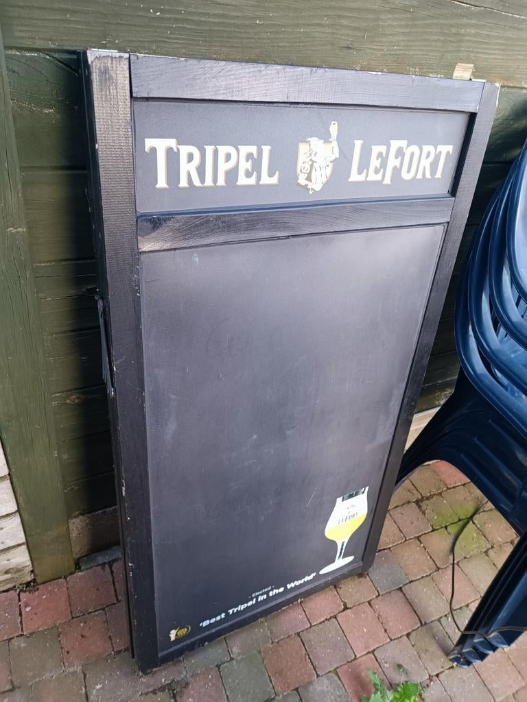 Reclame bord., Enlèvement