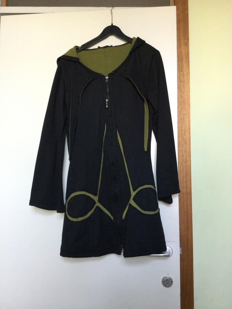 Lange jas, alternatief, Ophalen, Zo goed als nieuw, Zwart