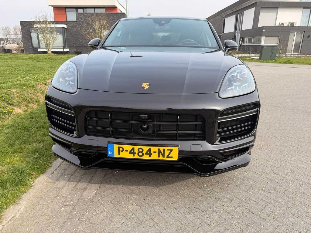Porsche Cayenne 4.0 Turbo S E-Hybrid Coupé - 2022 - Persone, Auto's, Porsche, Cayenne, Gebruikt, Euro 6, Bedrijf