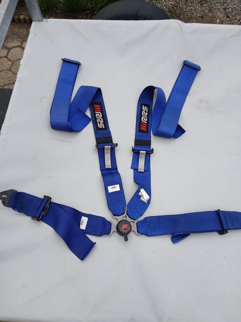 RRS 4puntsgordel nog fia keuring tot 2028, Ophalen of Verzenden, Gebruikt