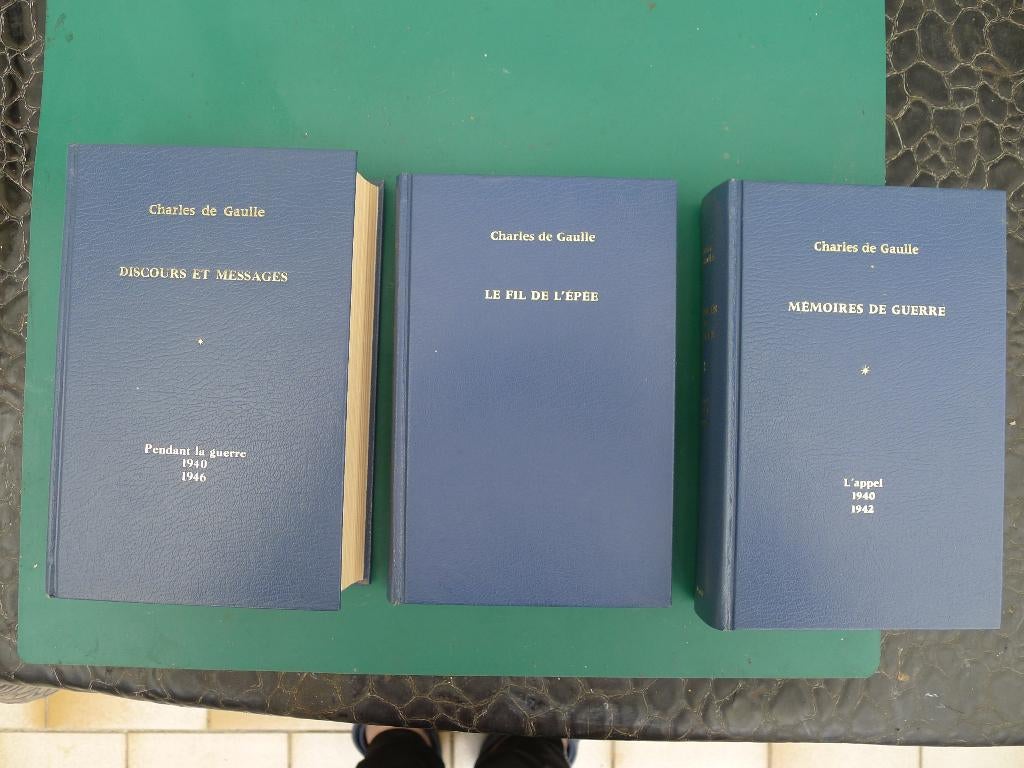 3 Livres ecrits par Charles De Gaulle, Enlèvement ou Envoi, Comme neuf
