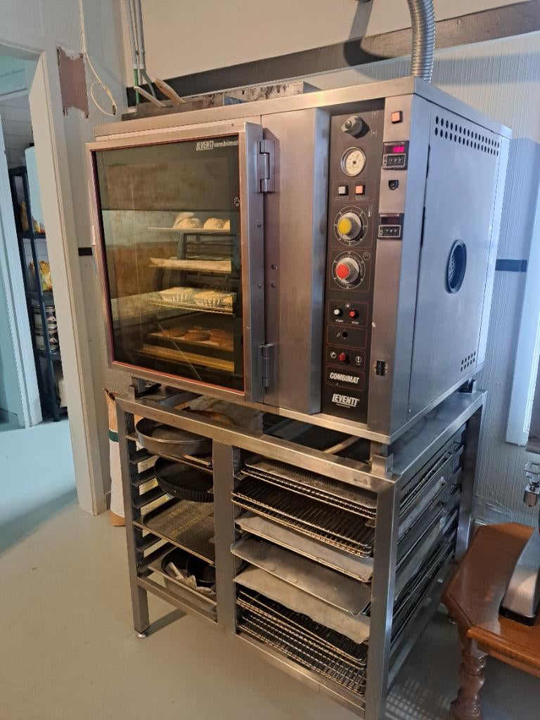 Leventi hetelucht oven met stoom, Enlèvement, Utilisé, Boulangerie et Boucherie