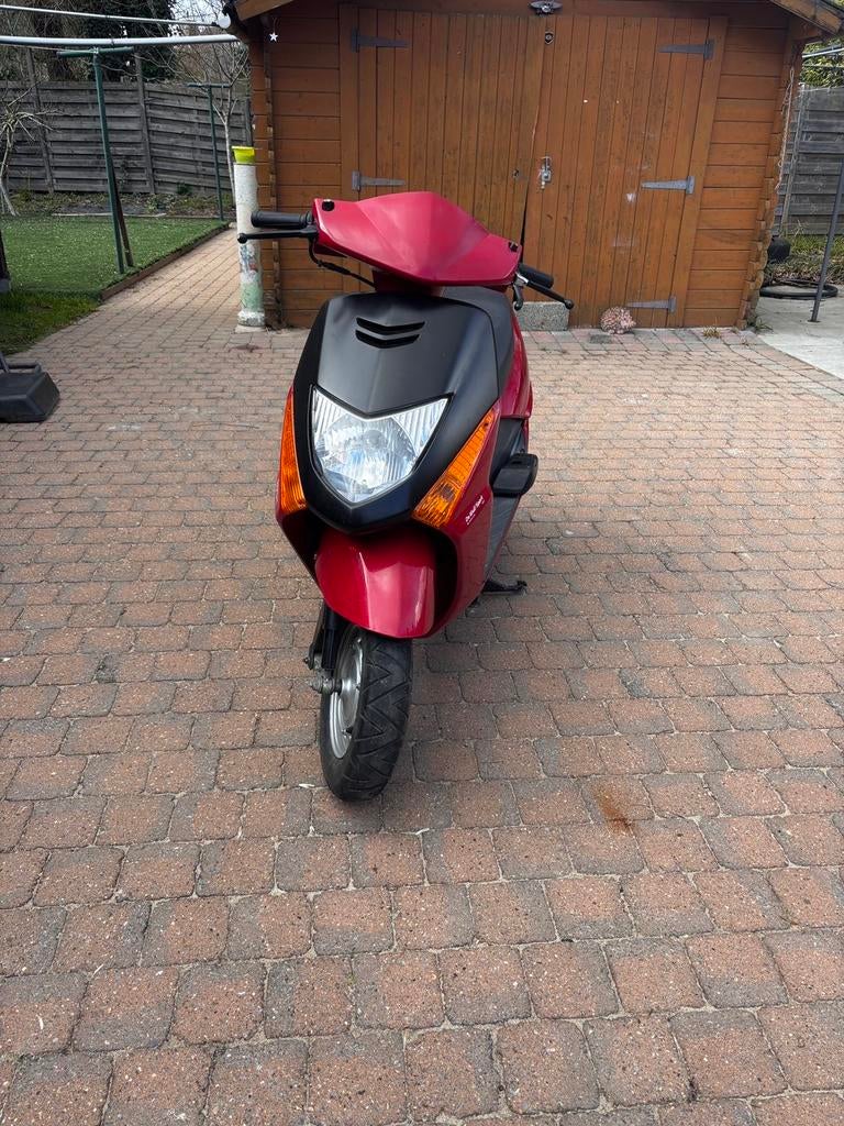 honda lead 100cc zeer goed behandelt, Enlèvement, Comme neuf