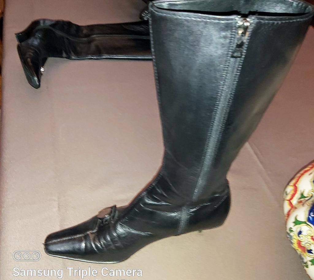 Damesschoenen Prada, Kleding | Dames, Schoenen, Hoge laarzen, Zwart, Ophalen of Verzenden, Zo goed als nieuw