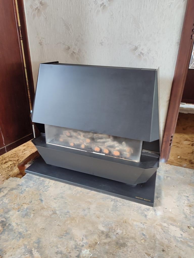 Nestor Martin gaskachel in mooie staat, Ophalen, Gas