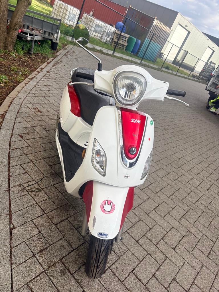 Sym fiddle A klasse 6m garantie, Syn, Utilisé, Info@deinkom.be, Enlèvement