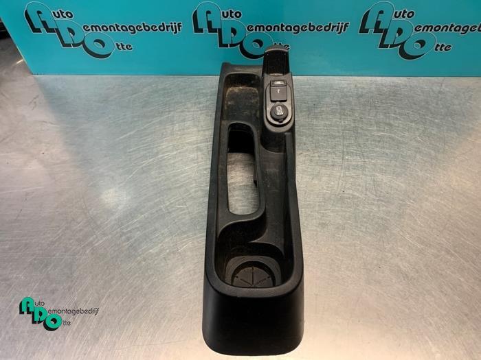 Console centrale d'un Peugeot Bipper (Bipper 08-), Autos : Pièces & Accessoires, -, 3 mois de garantie, Utilisé, -