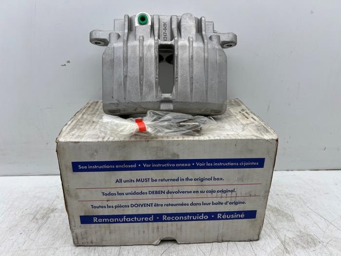 Remklauw (Tang) links-achter van een Cadillac Escalade, Cadillac, Gebruikt, -, -