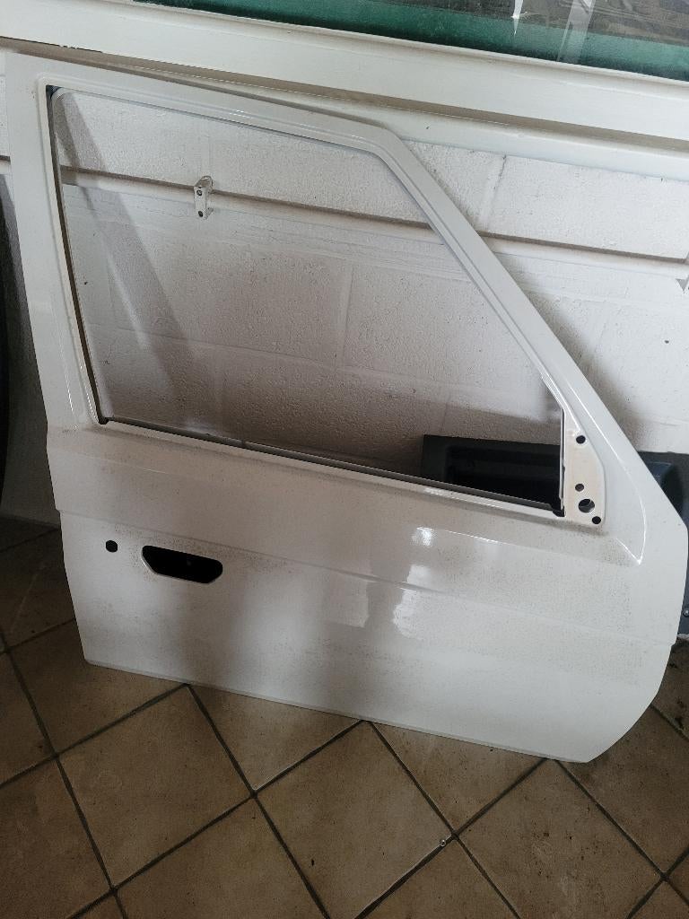 Skoda FELICIA rechter voordeur — wit — zeer gezonde staat, Ophalen, Nieuw, Skoda, Voor