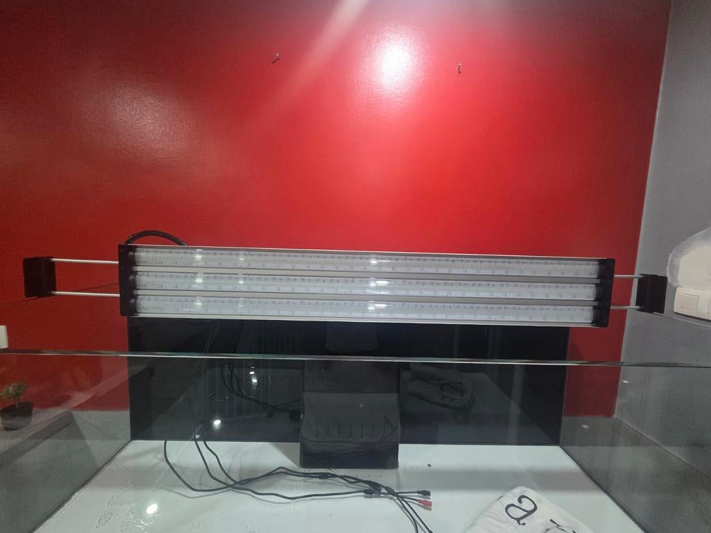 Lampe led aquarium 3 x 52w, Enlèvement, Aquatlantis