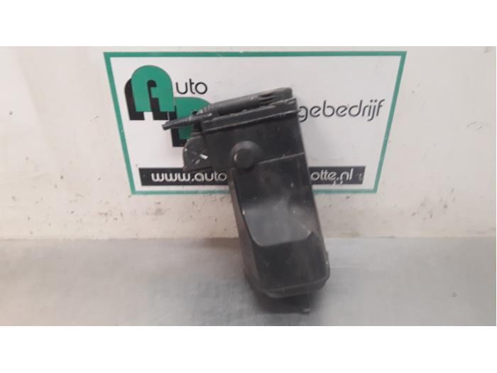 Koolstoffilter van een Opel Astra (Astra H 04-), Gebruikt, -, -, Opel