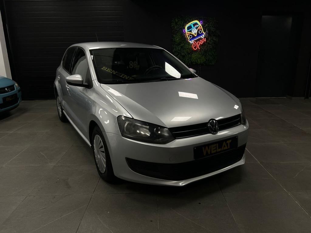 VW POLO 1.2 BENZINE CARPLAAY /NAVIGATION, Auto's, Bluetooth, Euro 5, Zwart, Bedrijf