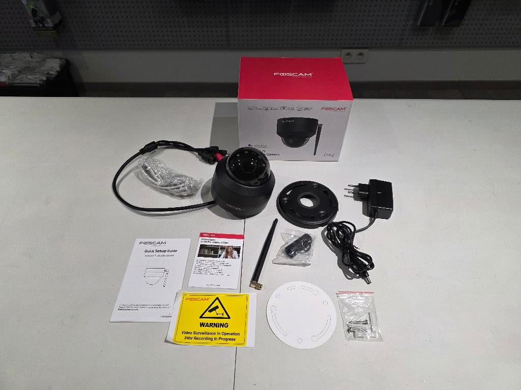 Caméra de surveillance Foscam D4Z QHD Wi-Fi PTZ – État imp., Enlèvement ou Envoi, Comme neuf, Caméra d'intérieur