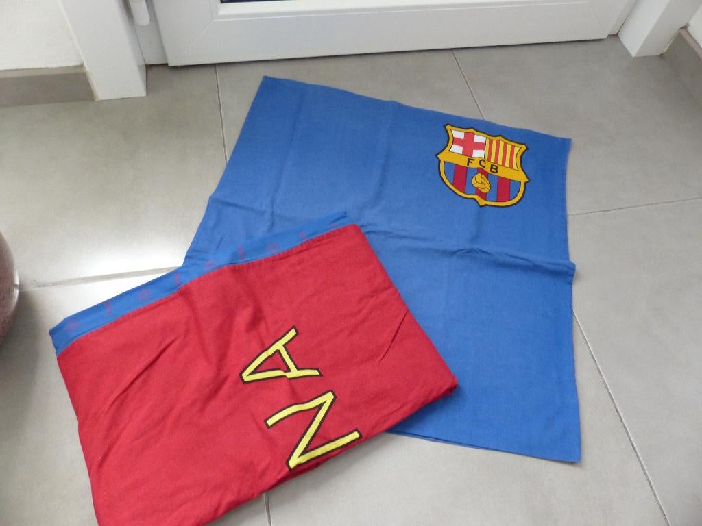 Dekbedovertrek FC Barcelona 1-persoons - prima staat, Kinderen en Baby's, Kinderkamer | Beddengoed, Zo goed als nieuw, Dekbedovertrek