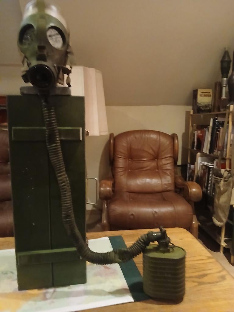 Nederlands gasmasker wo2, Ophalen