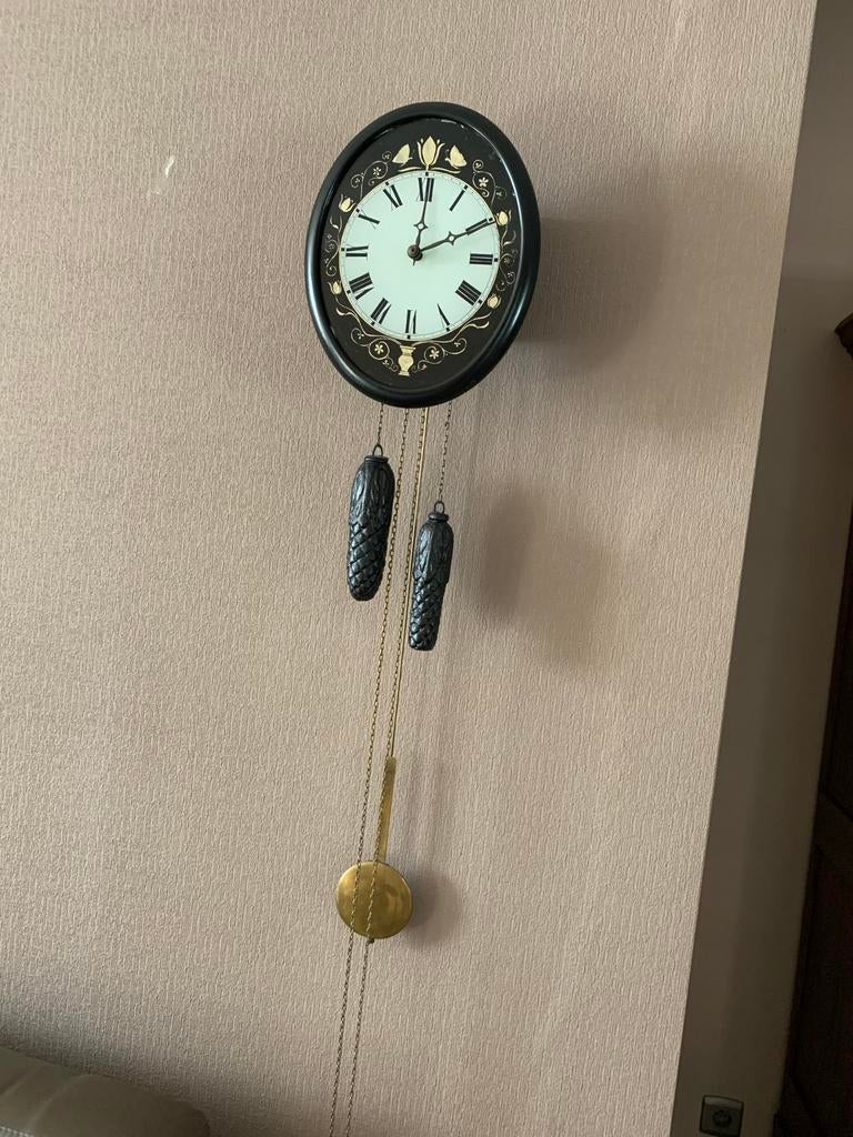 Antieke hangklok, Antiek en Kunst, Ophalen