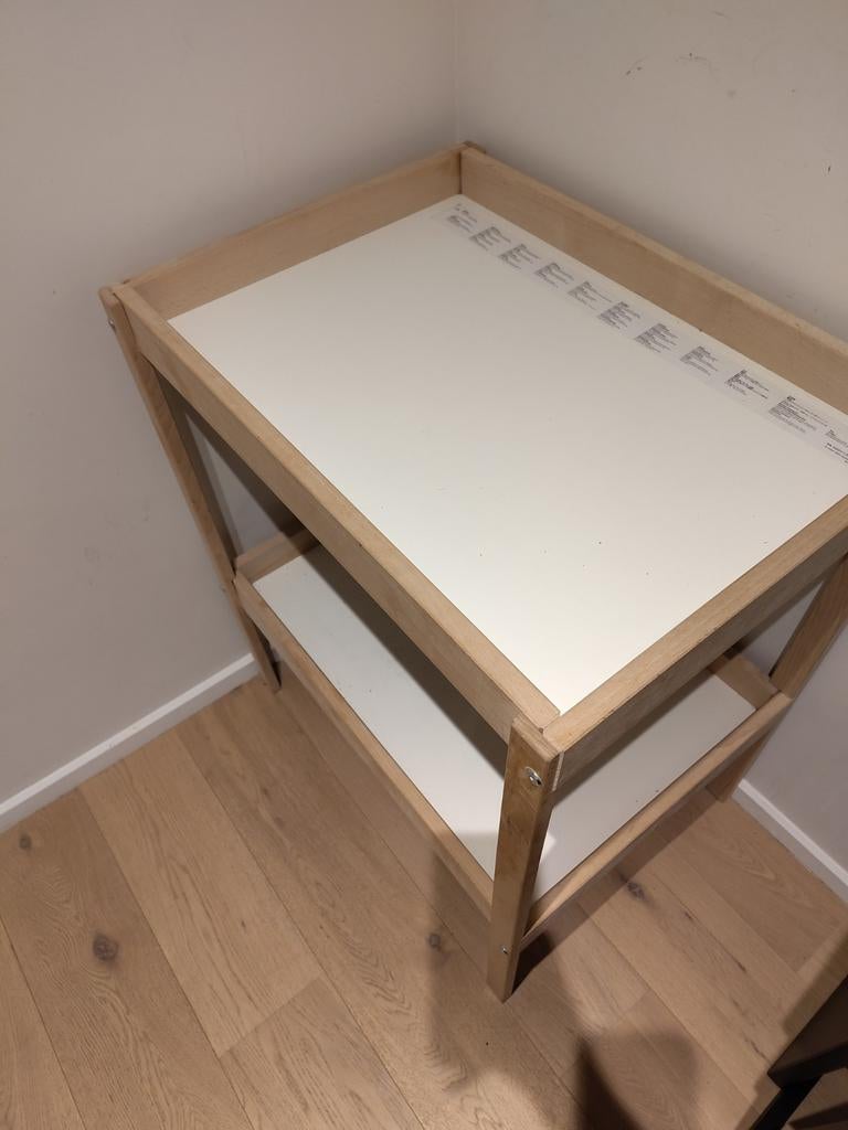 Table à langer ikea, Enlèvement