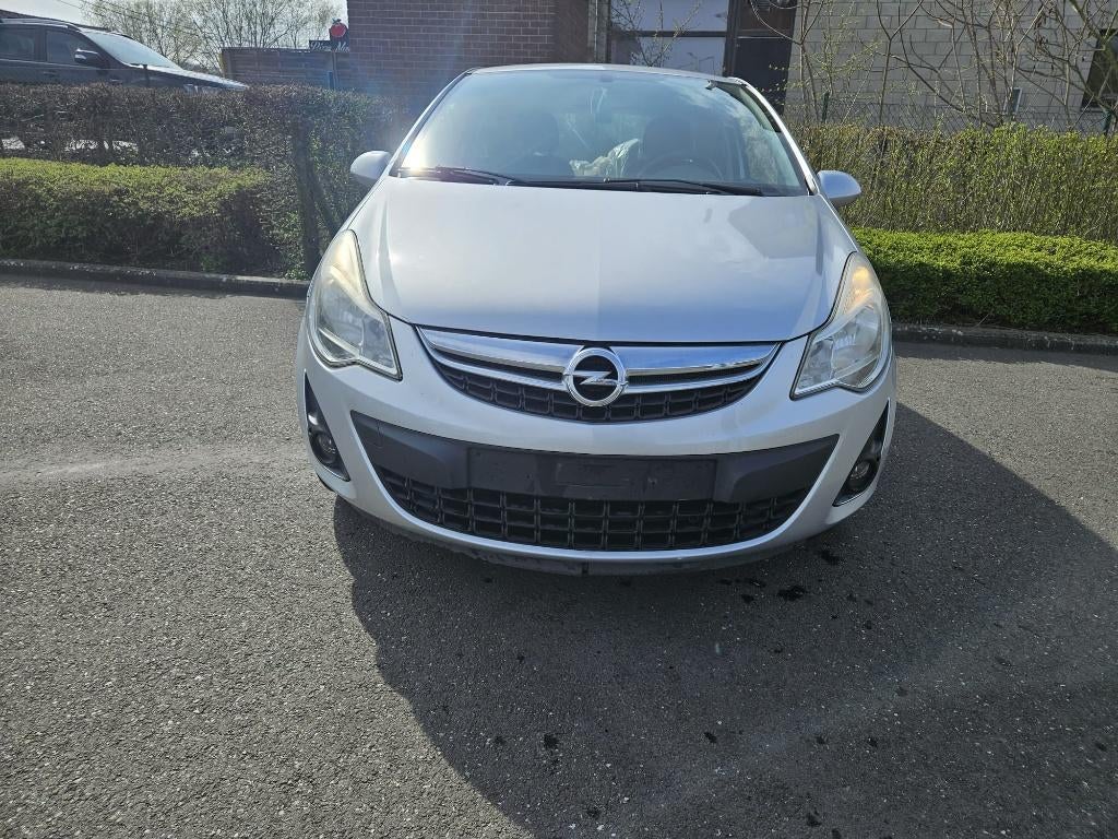 Opel Corsa 1.2i CT OK + CAR PASS CARNET COMPLET, Euro 5, Stof, 63 kW, 4 cilinders