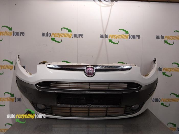 Pare-chocs avant d'un Fiat Punto (296), -, 3 mois de garantie, Utilisé, Fiat