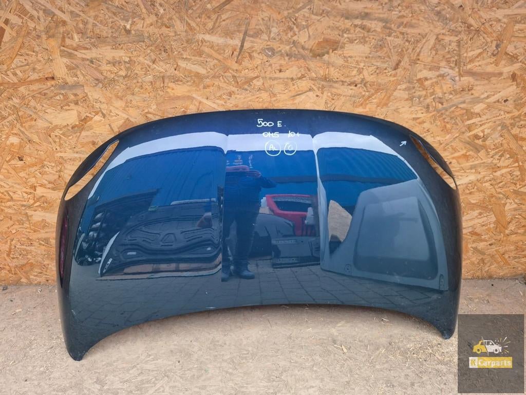 Capot de Fiat 500E, Stellantis Europe S.p.A., Info@stellantis.com, Utilisé, Corso Giovanni Agnelli 200
10135  Turin, IT