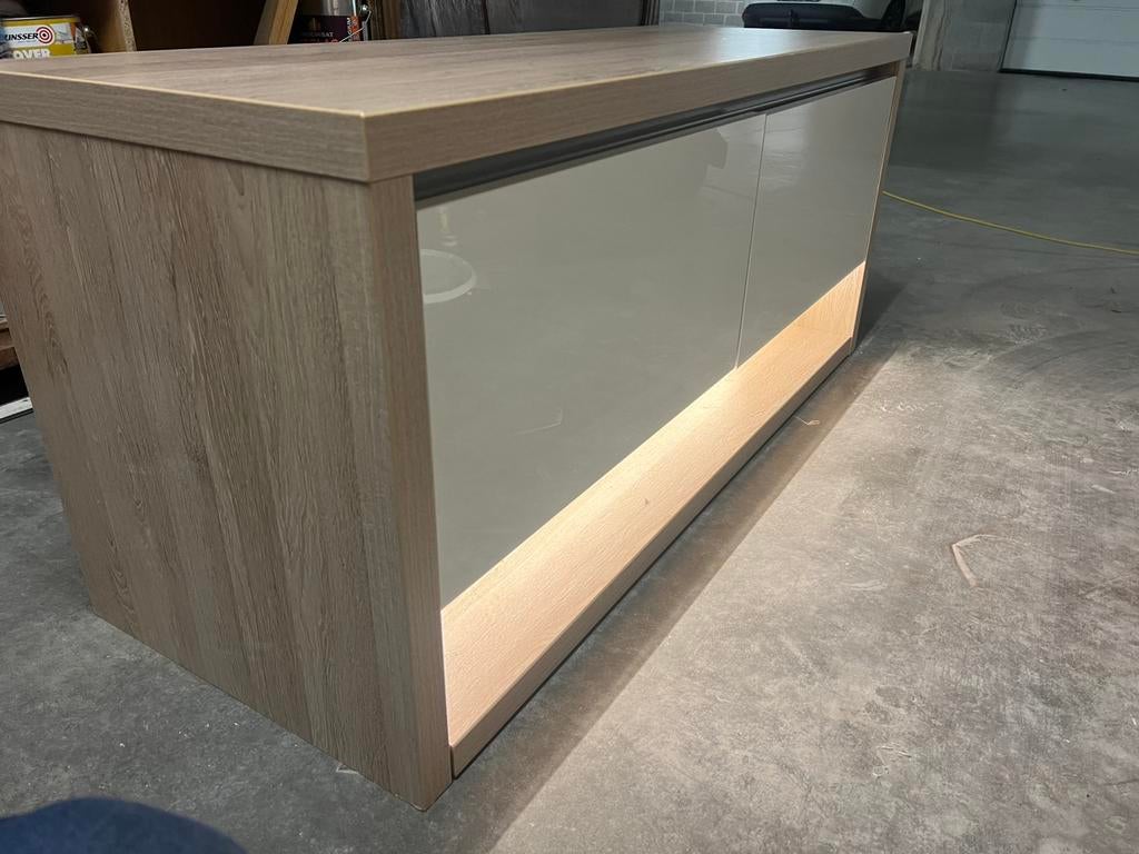 Meuble tv comme neuf, Enlèvement, Comme neuf