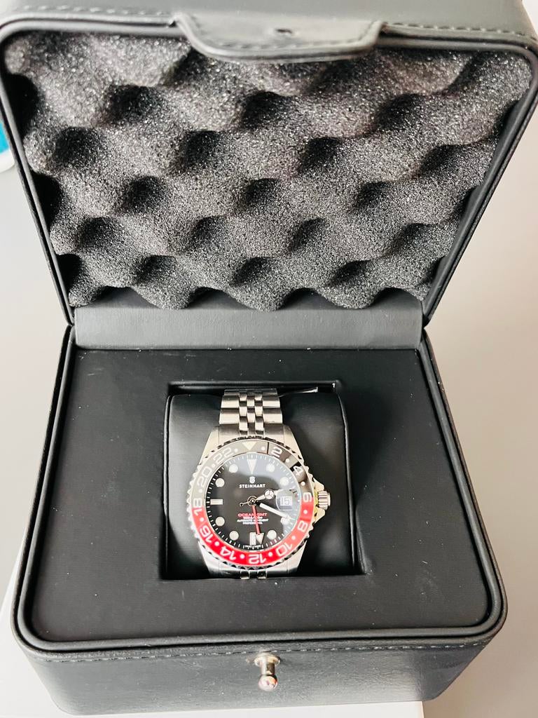 Steinhart GMT 39mm jubilee black/Red “coke” automaat horloge, Overige merken, Staal, Staal, Verzenden